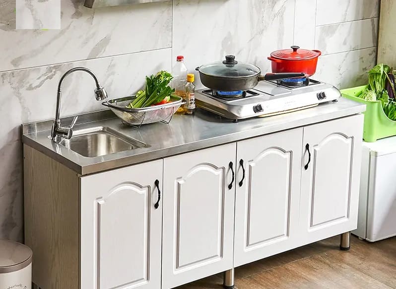 水龍頭對瓦斯爐